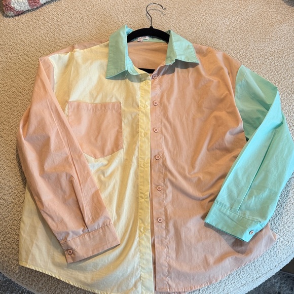 Birdies Tops - Birdies Mint and Peach Colorblock Button-Up Shirt
